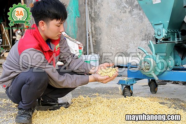 Cách sử dụng máy ép cám viên nổi