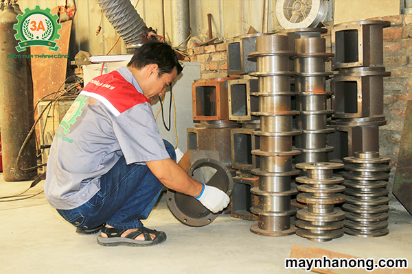 Máy tách phân lợn 3A7,5Kw